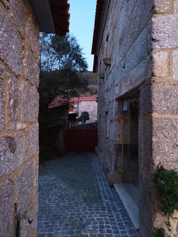 הוילה Paranhos  Casa De Ferrapilhe מראה חיצוני תמונה